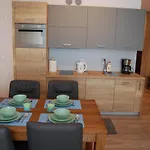 Spring & Summer Polanki Park Appartement