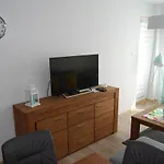 Appartement Spring & Summer Polanki Park