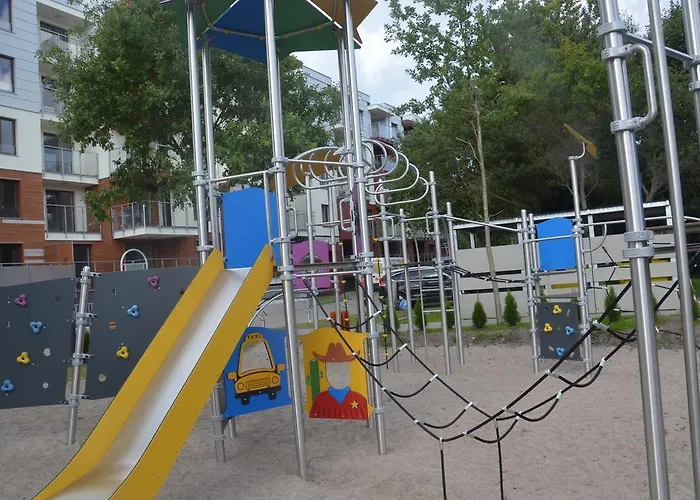 Spring & Summer Polanki Park 科沃布热格