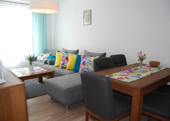 公寓 Spring & Summer Polanki Park 科沃布热格