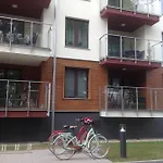 Spring & Summer Polanki Park Apartment *