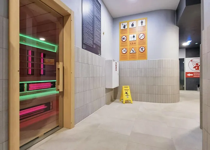 Spring & Summer Polanki Park